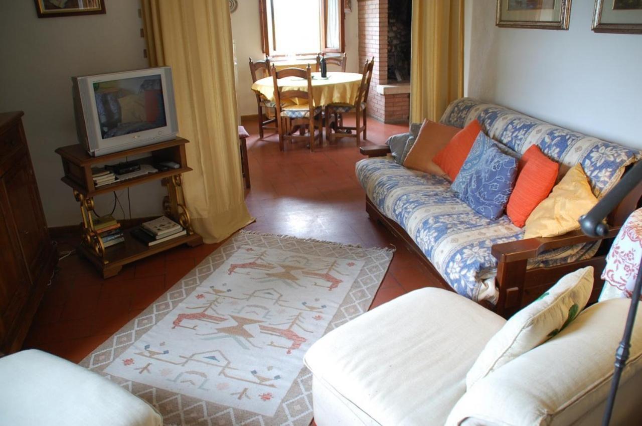 Due Piani Villa Barberino Val d'Elsa Bilik gambar