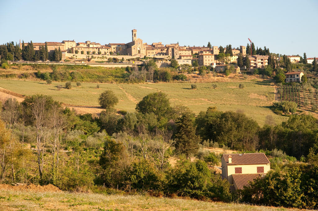 Due Piani Villa Barberino Val d'Elsa Luaran gambar